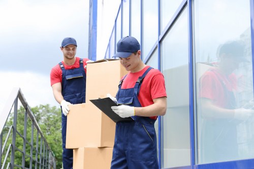 Removal truck hire service in Elephant and Castle with local loading access