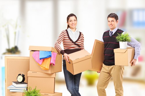 Trusted Elephant and Castle moving support with careful loading and delivery