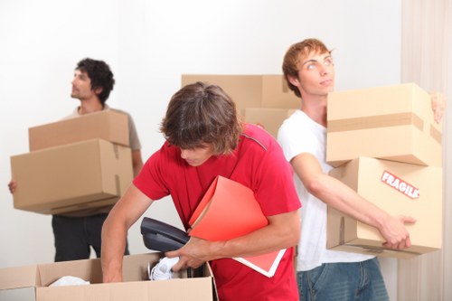 Customer complaint process documentation for a man with van moving service