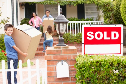 Free quote policy for Man With Van Elephantandcastle removals